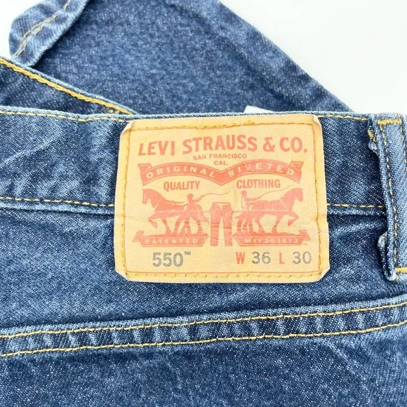Levis 550 Mens Jeans Size 36x30 Tapered Leg Relaxed Fit Street Classic Preppy - Picture 10 of 16